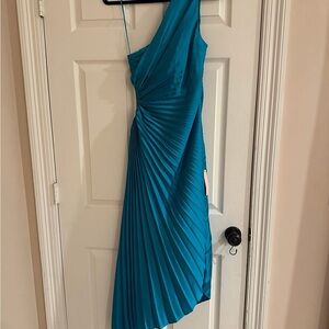 Elegant Teal One-Shoulder Dress